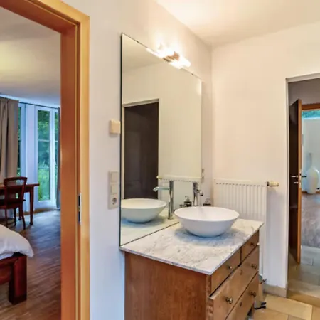 Coworking Coliving Am Kaiserbach Δωμάτια σε οικογενειακή κατοικία *